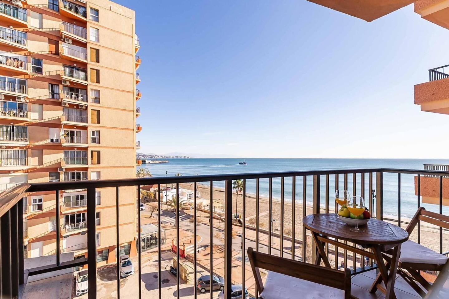 Cyv 1 Bed 1 Bath Beach View Фуэнхирола Экстерьер фото